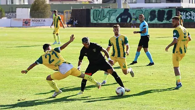 Muğlaspor sahasında Adıyamanspor ile 1-1 berabere kaldı