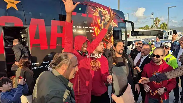 Galatasaray, Bodrum'da coşkuyla karşılandı