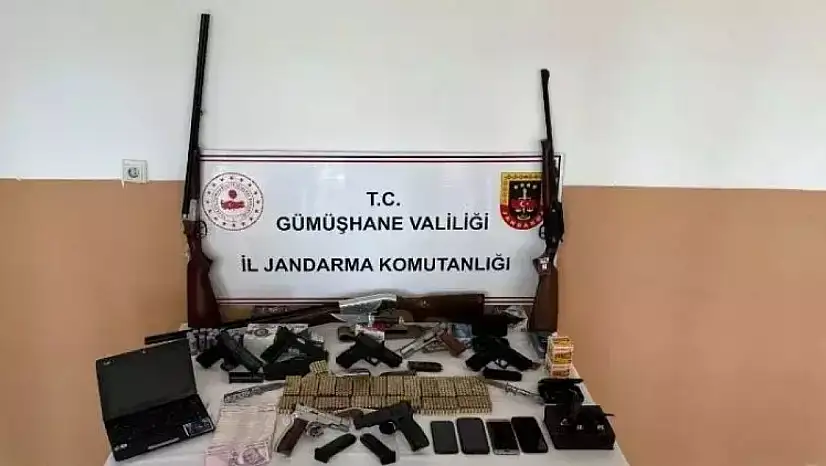 Ev değil sanki cephanelik