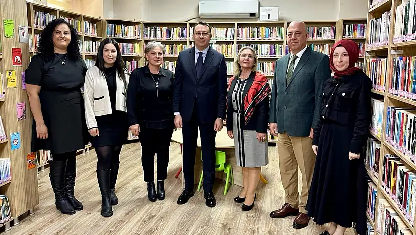Marmaris Ticaret Odası'ndan kitap severlere bağış