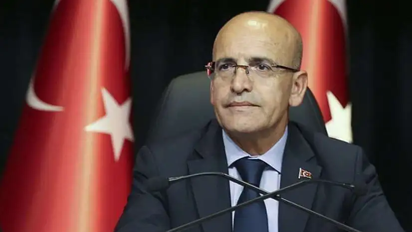 Mehmet Şimşek'ten İstifa İddialarına Yanıt: 'Görevimin Başındayım'