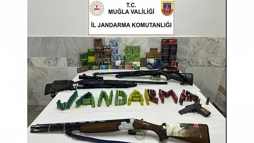 Jandarmadan Menteşe'de ruhsatsız silah operasyonu!